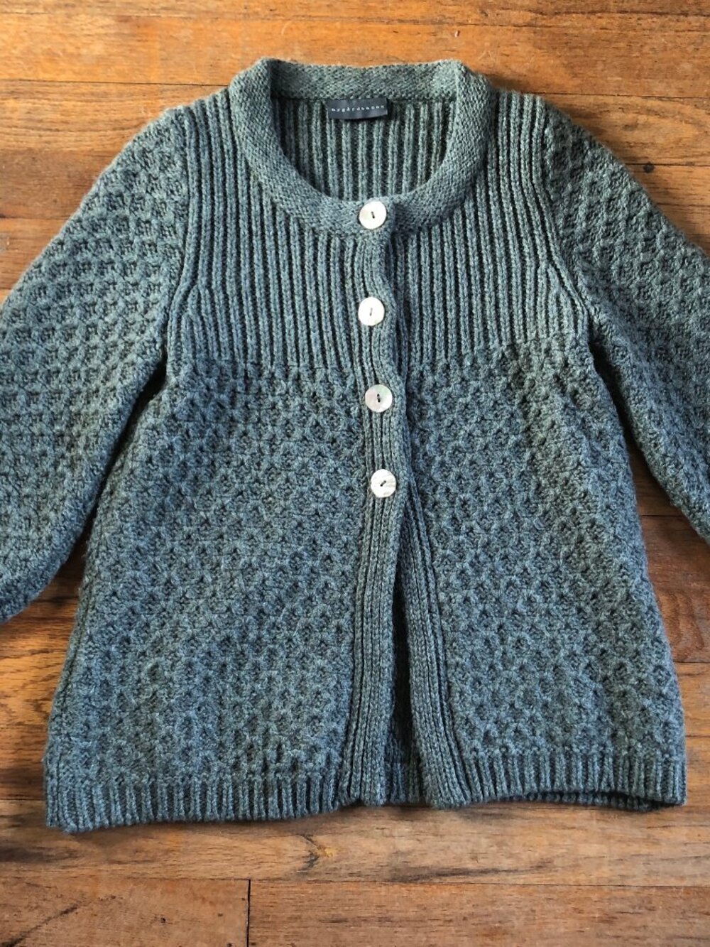 Nygardsanna 3/4 Sleeve Wool Cardigan Sweater